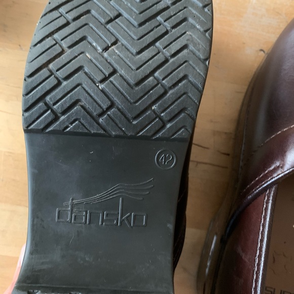 Dark Brown Dansko Clogs Size 42 - Picture 9 of 9